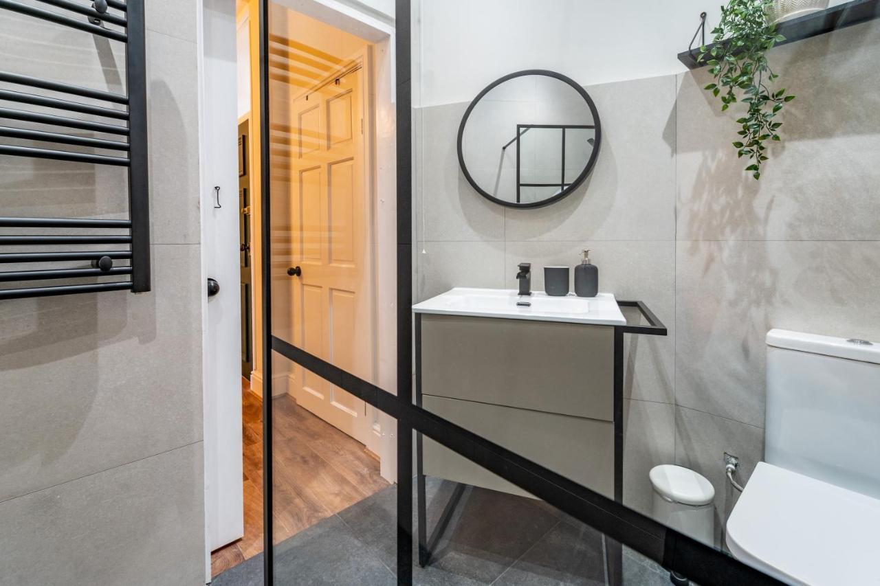 Watergate Penthouse - New 2 Bed Luxury Apartment In City Centre Chester Ngoại thất bức ảnh