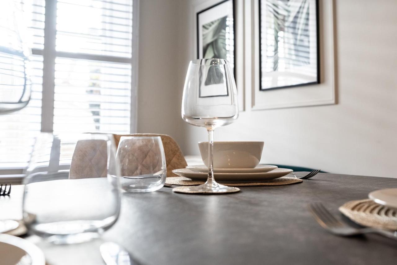 Watergate Penthouse - New 2 Bed Luxury Apartment In City Centre Chester Ngoại thất bức ảnh